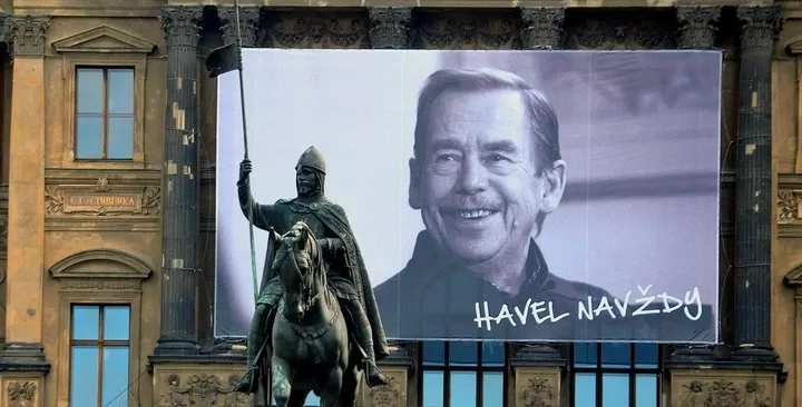 banner with havel s likeness at wenceslas square in 2014 photo wikimedia pyged 1 jpg